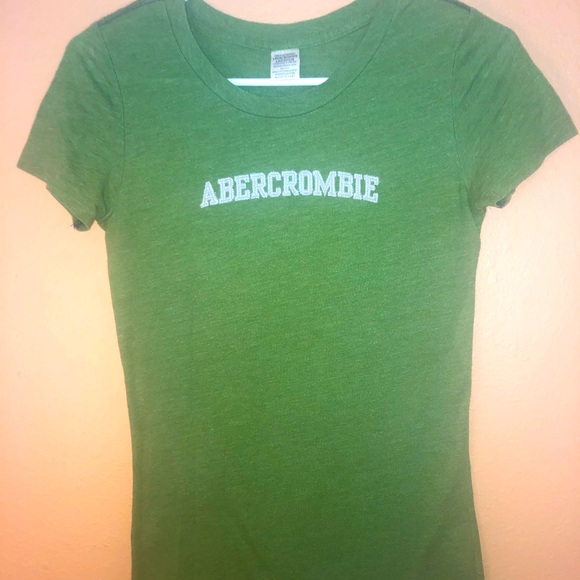 Abercrombie & Fitch Tops - Vintage Abercrombie logo T-shirt